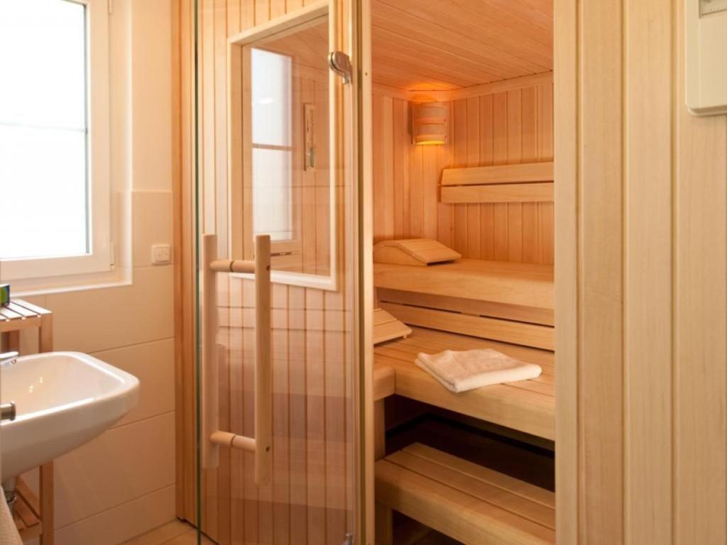 "Sonnenliebe" Ferienhaus Groß Schwansee エクステリア 写真